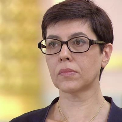 Ее Превосходительство госпожу Мирей Петтити